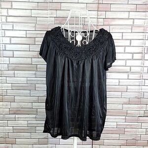 Lati Fashion intimates sleepwear top Size M